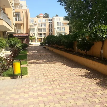 Kamelia Garden Studio Nova * Sunny Beach